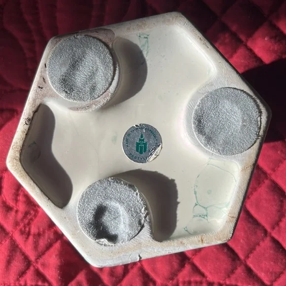 PartyLite Terrazzo P0590 cream and green marbled pillar candle holder - Picture 5 of 5